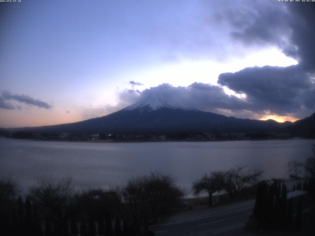 河口湖からの富士山