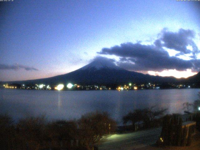 河口湖からの富士山