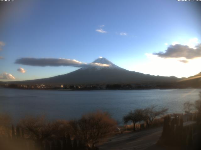河口湖からの富士山