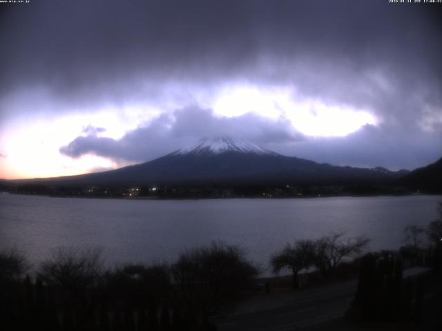 河口湖からの富士山