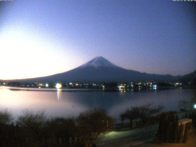河口湖からの富士山