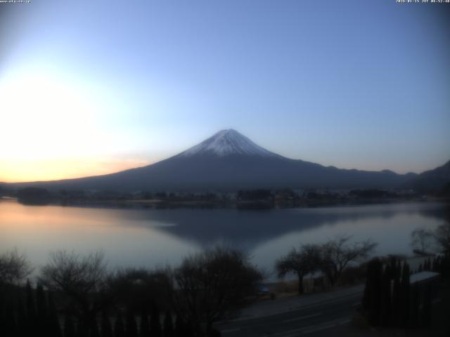 河口湖からの富士山