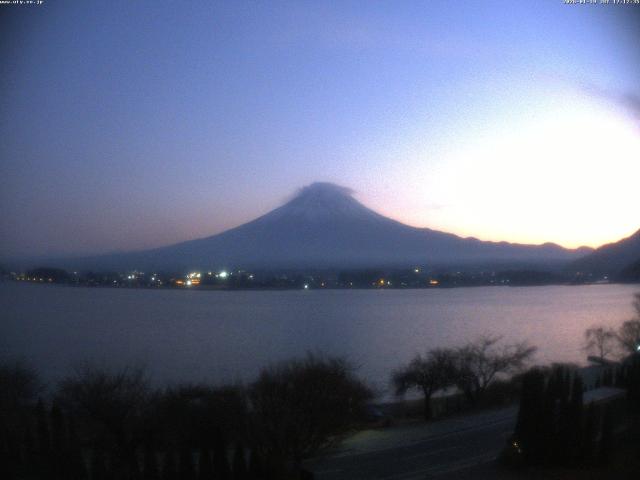 河口湖からの富士山