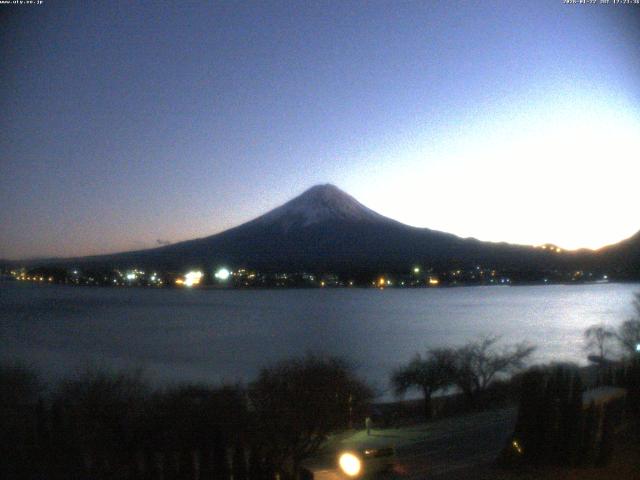 河口湖からの富士山