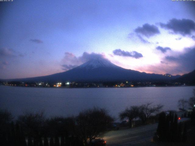 河口湖からの富士山
