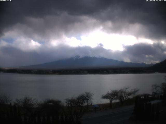 河口湖からの富士山