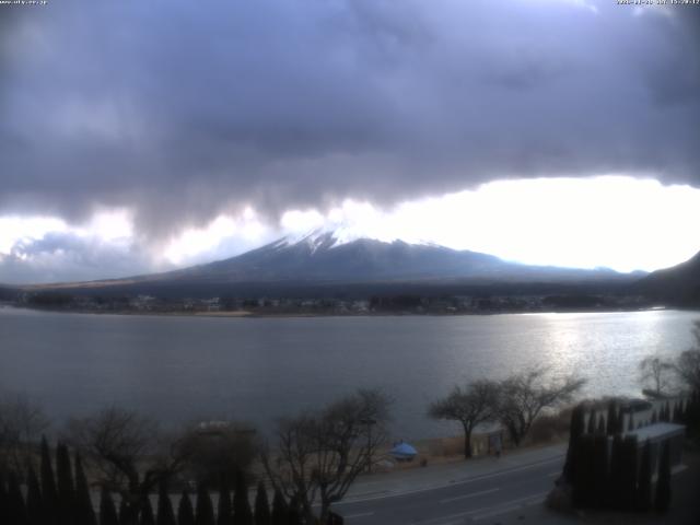 河口湖からの富士山