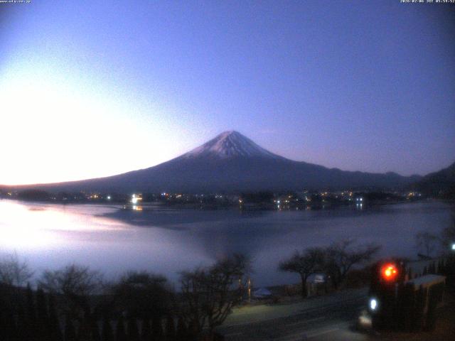河口湖からの富士山