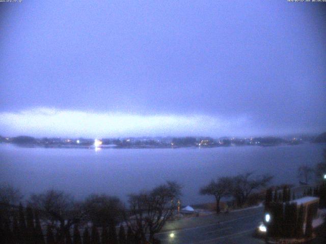 河口湖からの富士山