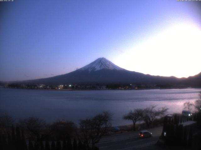 河口湖からの富士山