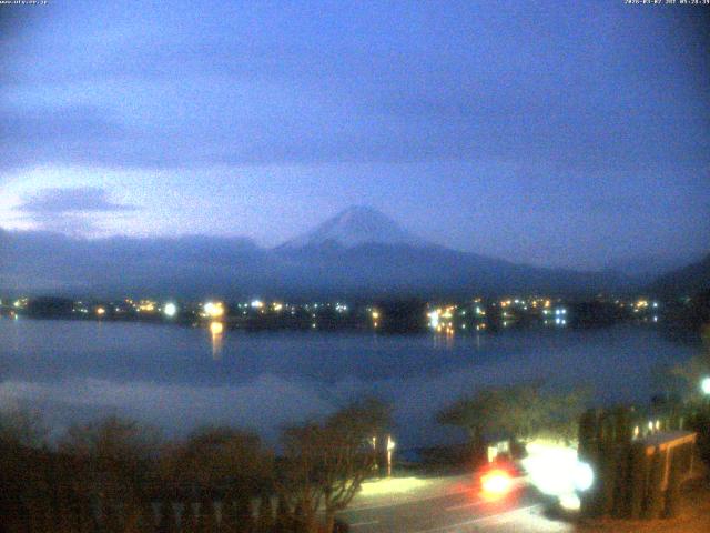 河口湖からの富士山