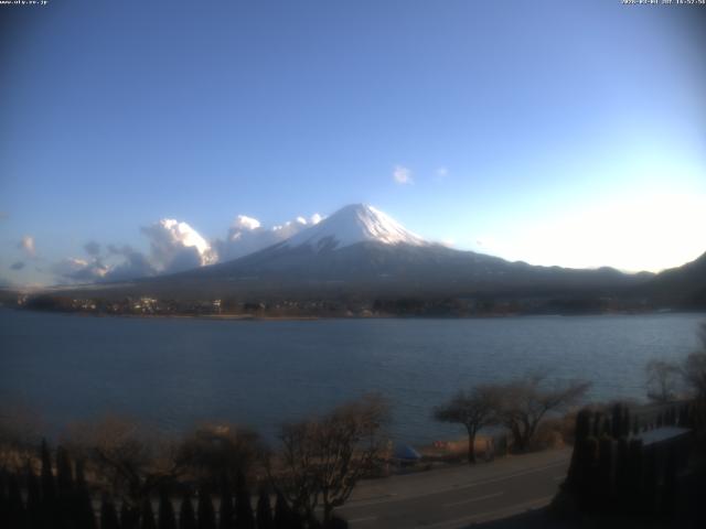 河口湖からの富士山