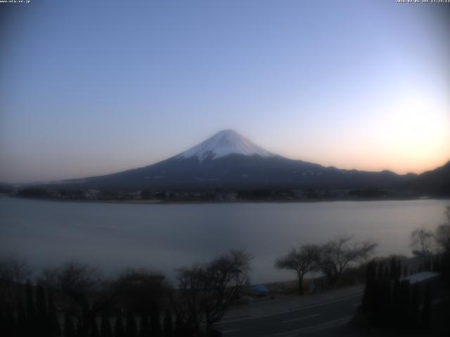 河口湖からの富士山