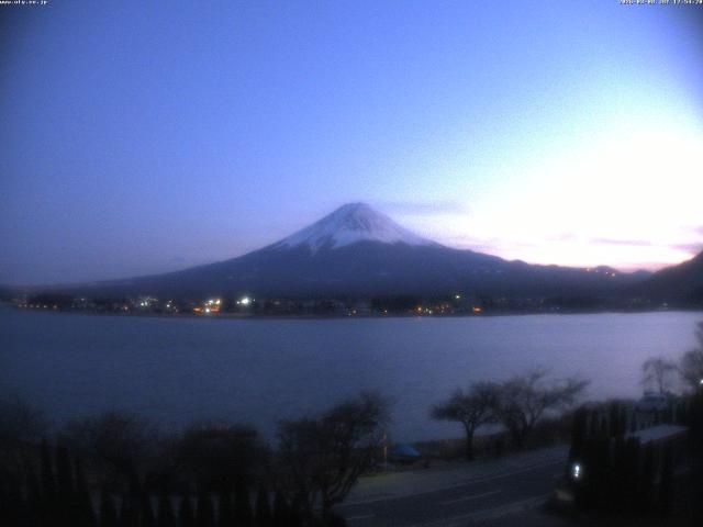 河口湖からの富士山