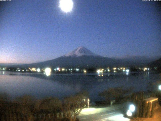 河口湖からの富士山