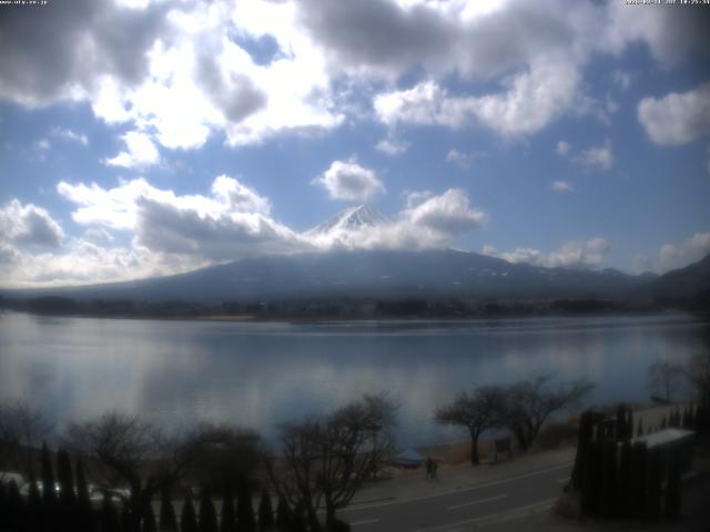 河口湖からの富士山