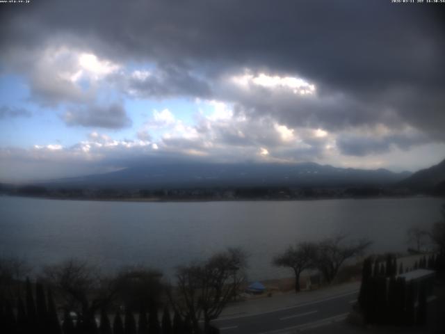 河口湖からの富士山