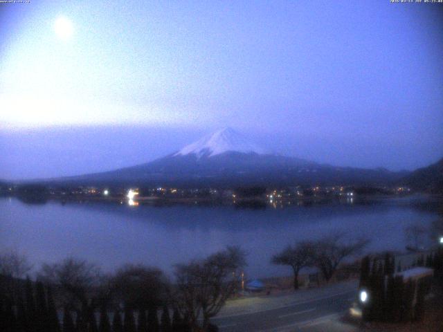 河口湖からの富士山