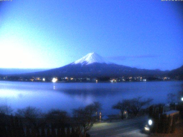 河口湖からの富士山
