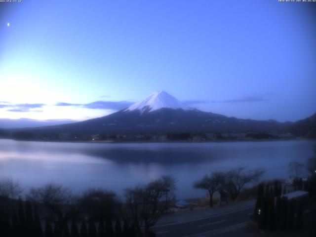河口湖からの富士山