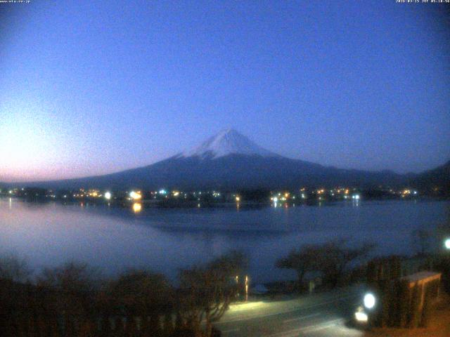 河口湖からの富士山