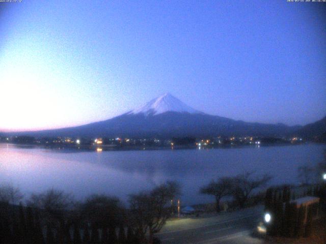 河口湖からの富士山