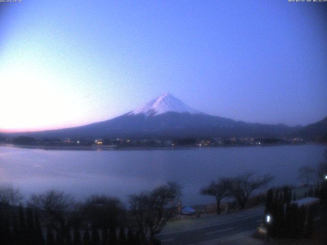河口湖からの富士山