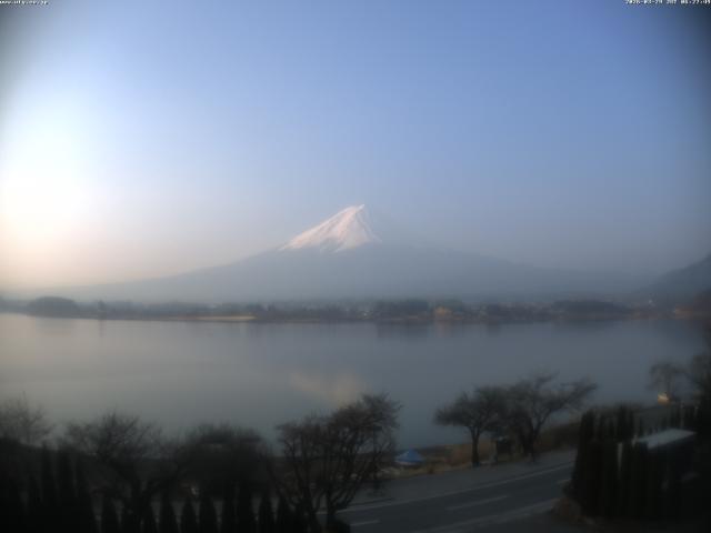 河口湖からの富士山