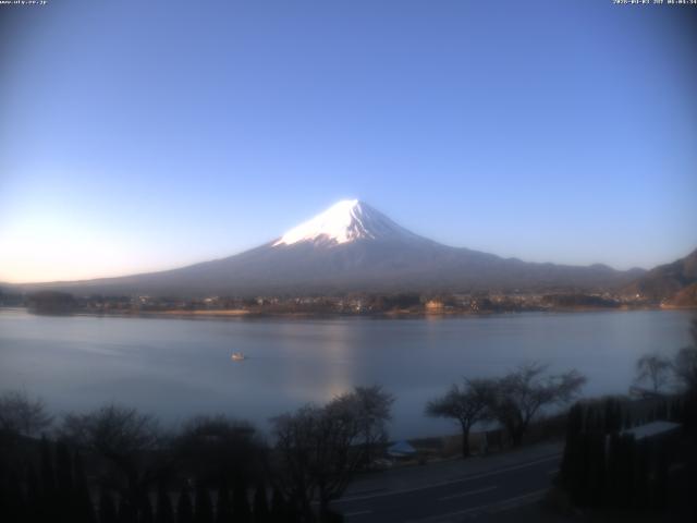 河口湖からの富士山