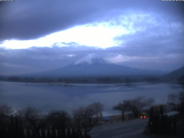 河口湖からの富士山