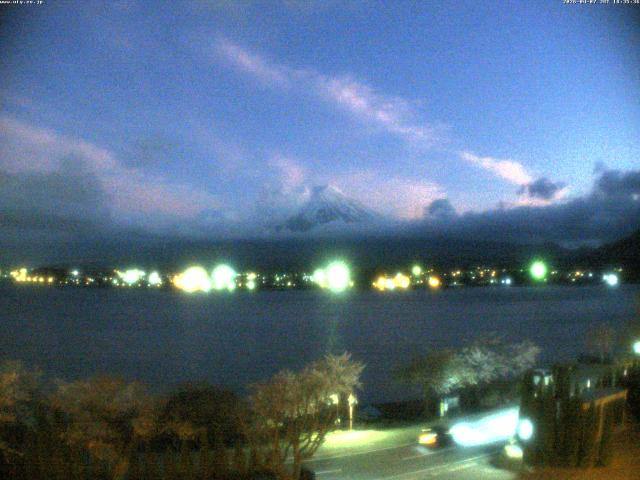 河口湖からの富士山