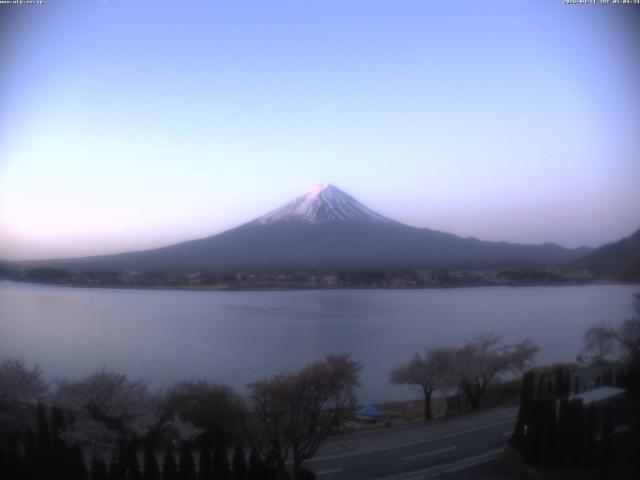 河口湖からの富士山