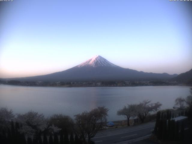 河口湖からの富士山