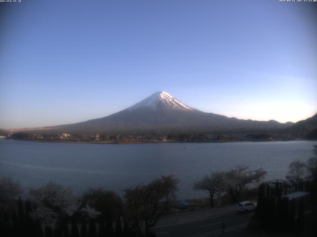 河口湖からの富士山