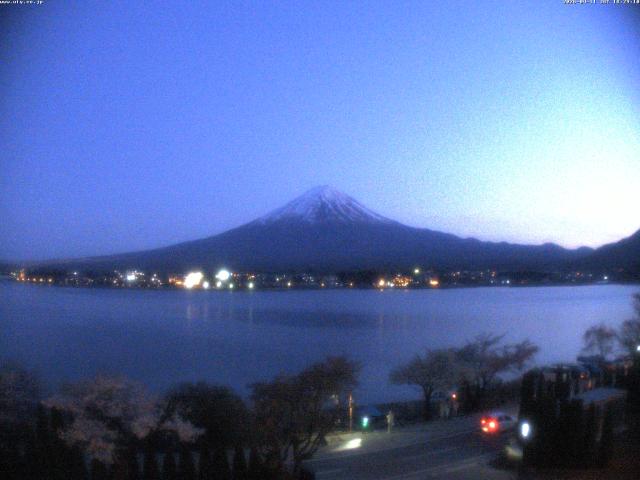 河口湖からの富士山