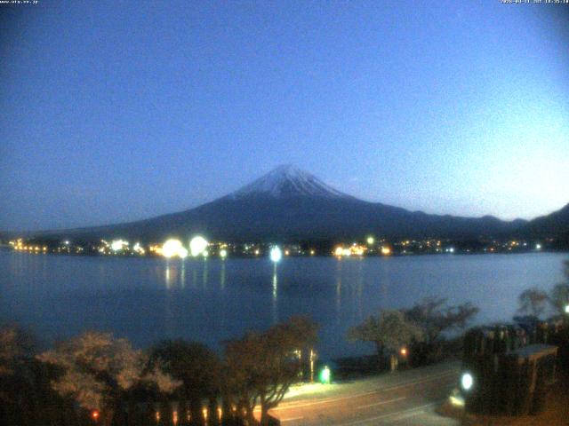 河口湖からの富士山