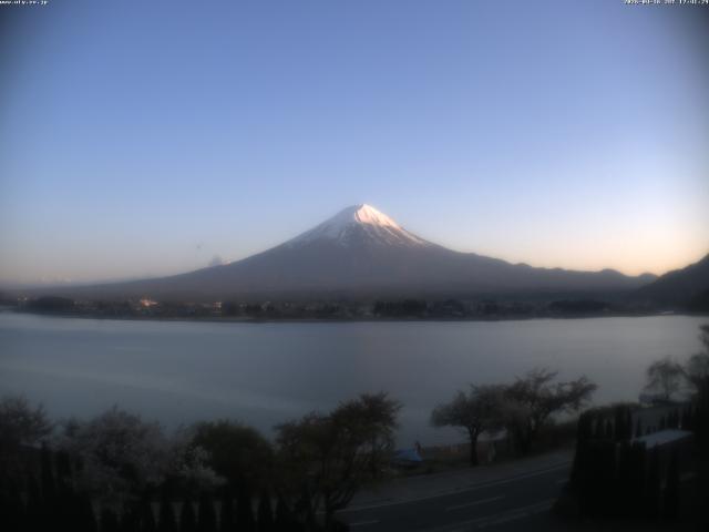 河口湖からの富士山