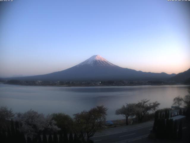 河口湖からの富士山