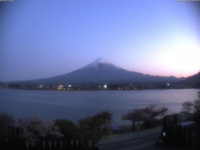 河口湖からの富士山