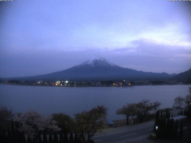 河口湖からの富士山
