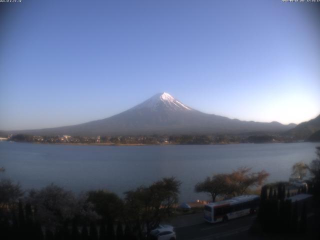 河口湖からの富士山