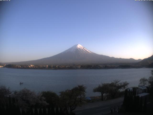 河口湖からの富士山