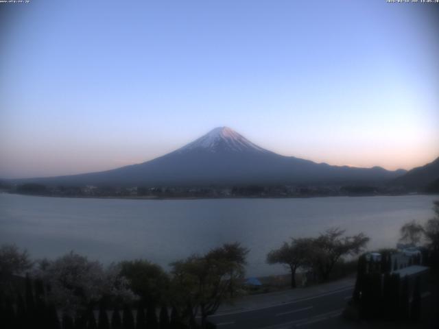 河口湖からの富士山