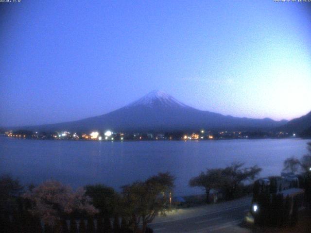 河口湖からの富士山