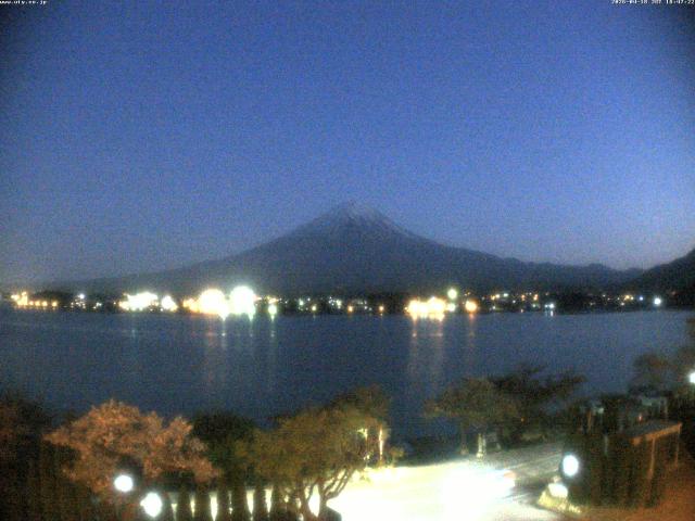 河口湖からの富士山