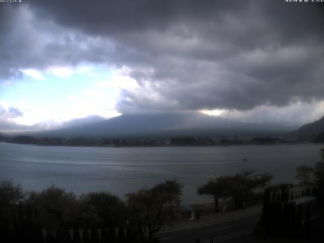 河口湖からの富士山