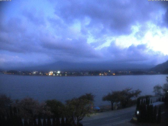 河口湖からの富士山