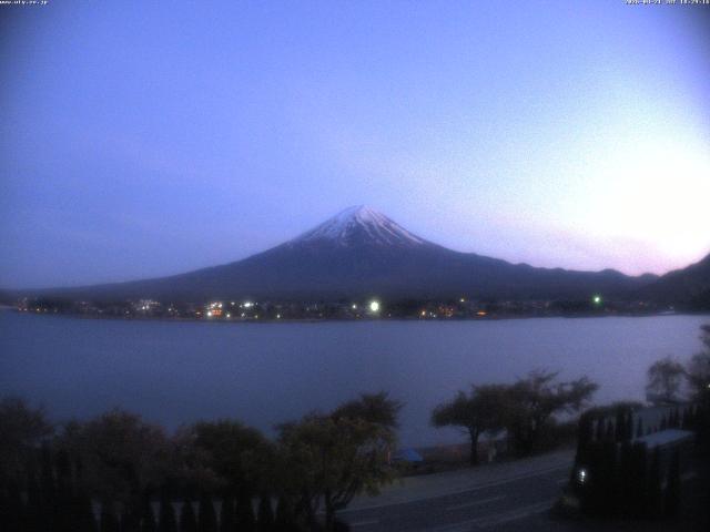 河口湖からの富士山