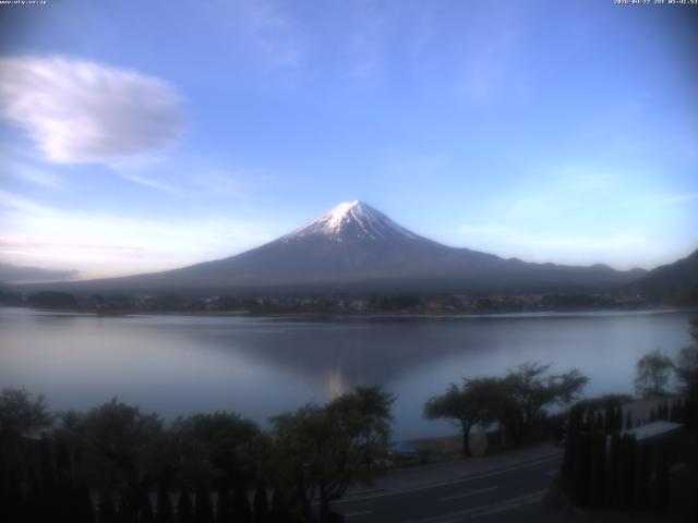 河口湖からの富士山