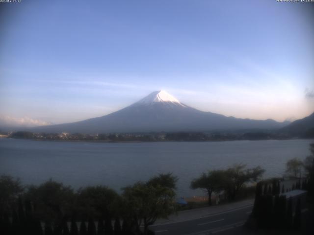 河口湖からの富士山
